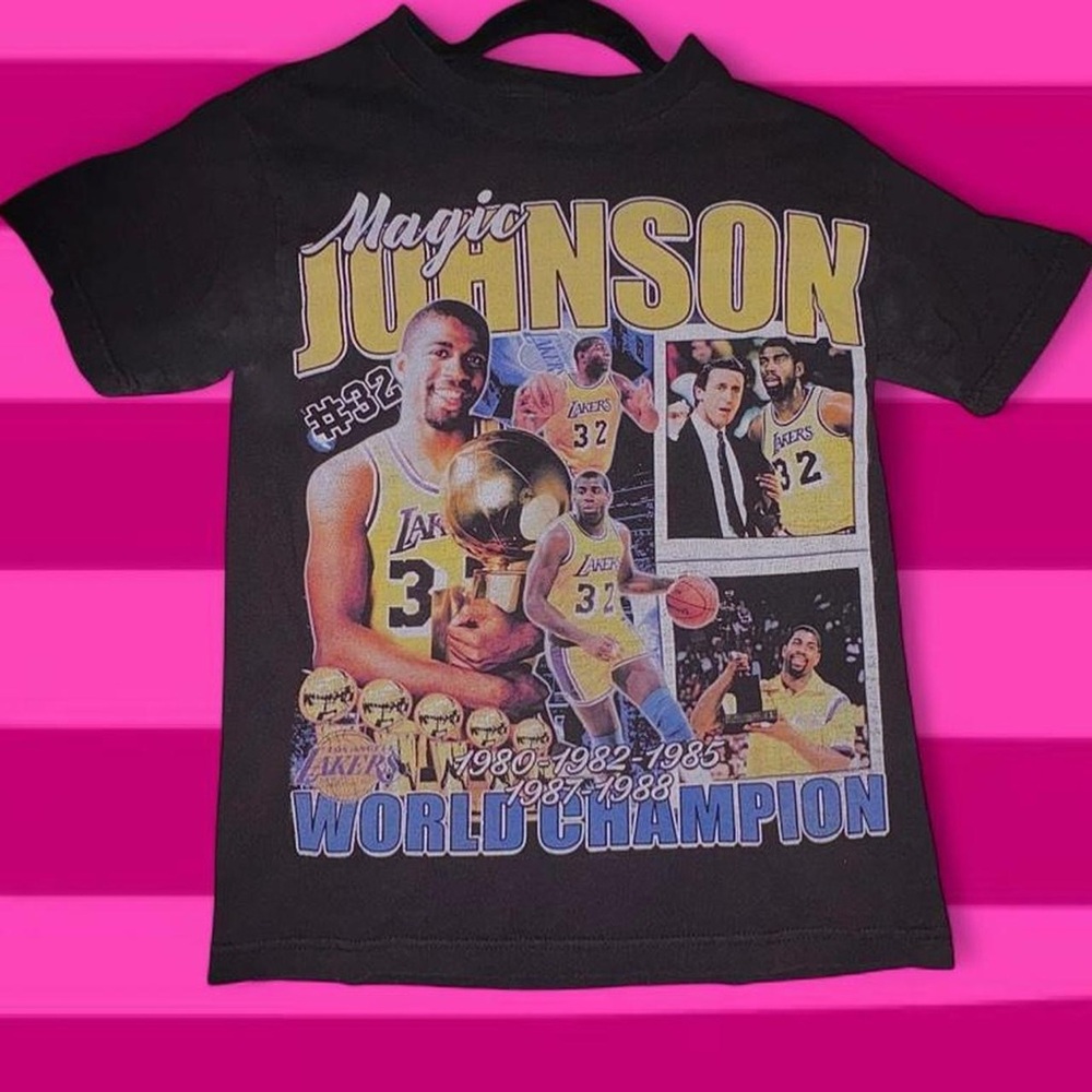 Magic Johnson Lakers Graphic Tee - Black